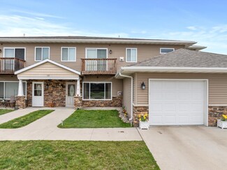 15 43rd Ave SW, Minot, ND 58701