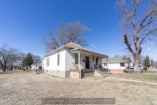 622 S Clark St, Grand Island, NE 68801
