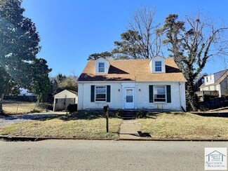723 Jefferson St, Martinsville, VA 24112