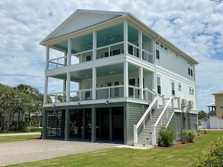 305 Matilda St, Edisto Beach, SC 29438