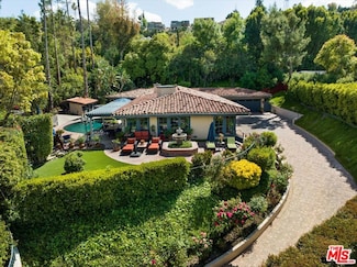 4933 Amigo Ave, Tarzana, CA 91356