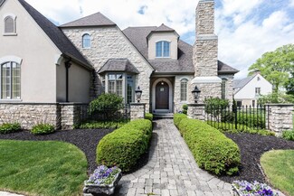 3431 River Rhone Ln, Columbus, OH 43221