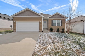 6596 Night Horse Cir, Bowling Green, KY 42101
