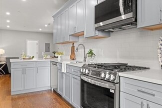 316 Princeton St Unit 2, Boston, MA 02128
