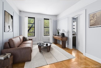 1 Minetta St Unit 5B, New York, NY 10012