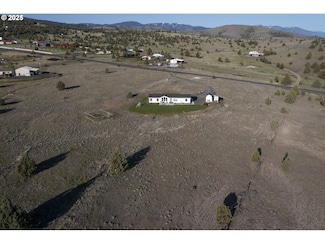 25969 W Bench Rd, John Day, OR 97845