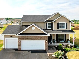 59 Haywards Heath, West Henrietta, NY 14586