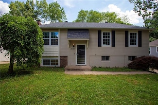 19707 E 14th St N, Independence, MO 64056