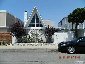 219 Walnut St, Newport Beach, CA 92663