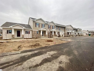 1560 Simsbury St Unit 2, Traverse City, MI 49686
