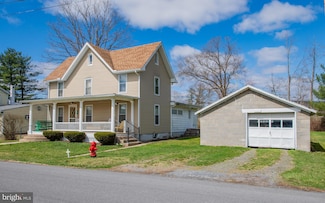 37 Fairview St, Beech Creek, PA 16822