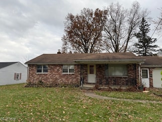 1913 Country Club Ave, Youngstown, OH 44514