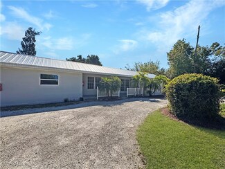 15206 Stringfellow Rd Unit 4, Bokeelia, FL 33922