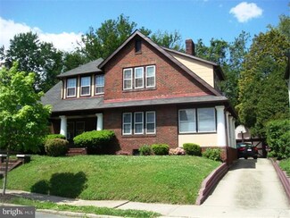 110 School Ln, Trenton, NJ 08618