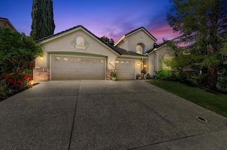 8570 Almond Bluff Ct, Orangevale, CA 95662