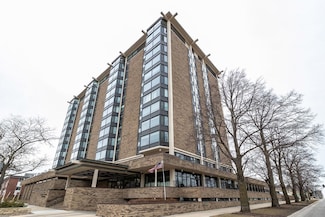 207 5th Ave SW Unit 202, Rochester, MN 55902