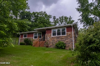 315 Munster Rd, Portage, PA 15946