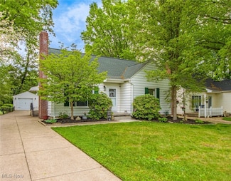 1955 Stabler Rd, Akron, OH 44313