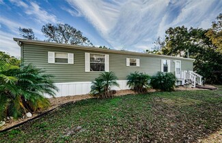 9514 Chris St, Hudson, FL 34669