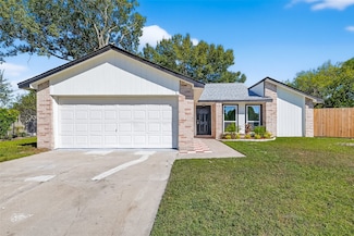 10603 Highland Woods Dr, Sugar Land, TX 77498