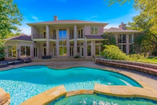 3205 High Point Dr, Flower Mound, TX 75022