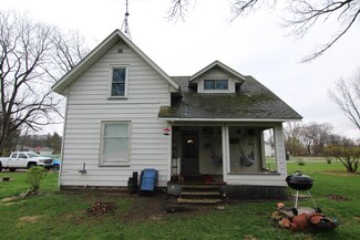 6890 Hoppman St, Holton, MI 49425