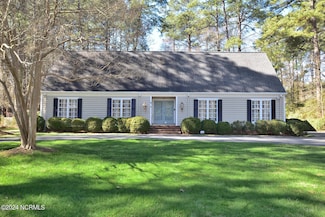 322 Gravely Dr, Rocky Mount, NC 27804