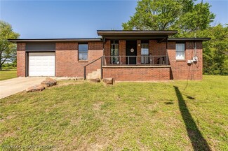 707 Carrie Dr, Spiro, OK 74959