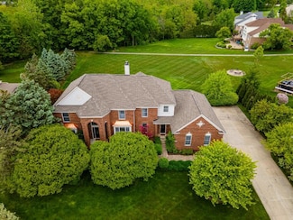 50550 W Fellows Creek Ct, Plymouth, MI 48170