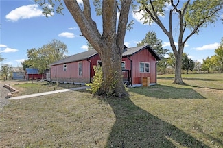 22244 NW 1400th Rd, Garnett, KS 66032