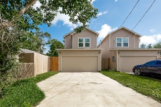 4741 Bricker St, Houston, TX 77033