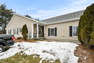 69 Clipper Way, Newburyport, MA 01950