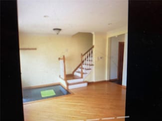 7651 174th St, Fresh Meadows, NY 11366