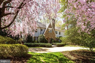 4928 Indian Ln NW, Washington, DC 20016