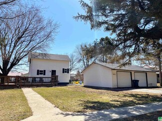 822 Garfield St, Granville, IA 51022