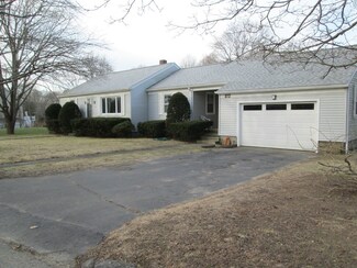 298 Maple Ave, Swansea, MA 02777