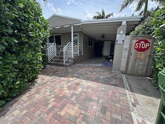 824 NE 17th Ct, Fort Lauderdale, FL 33305