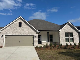 106 E Tweet St, Freeport, FL 32439
