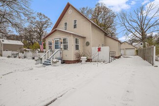 3013 Glendale St, Muskegon, MI 49444