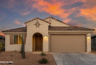 8180 S Expedition Dr, Tucson, AZ 85747