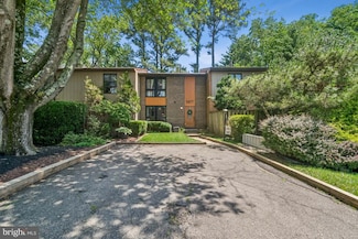 5617 Thicket Ln, Columbia, MD 21044