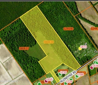1669 Klondyke Rd, Chadbourn, NC 28431