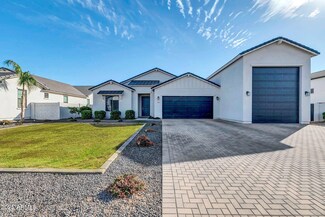 1291 E La Fortuna Ct, San Tan Valley, AZ 85140