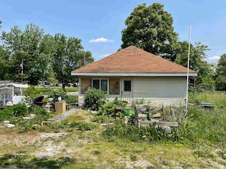 380 S Meridian Rd, Mitchell, IN 47446