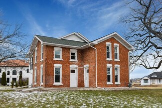 5623 Woodland Dr, Waunakee, WI 53597