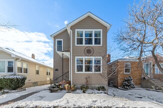 5516 N Neenah Ave, Chicago, IL 60656