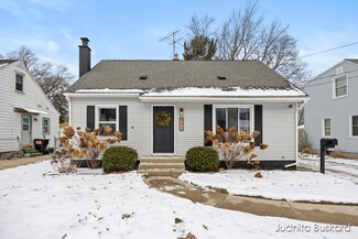 931 40th St SW, Wyoming, MI 49509