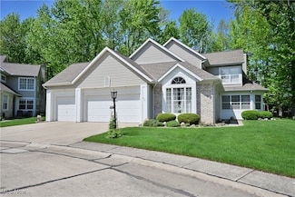 3633 Guilford Ct, Westlake, OH 44145