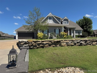 8109 N 69th Ave E, Owasso, OK 74055