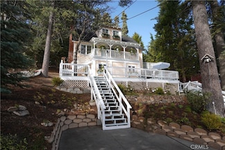26335 Forest Ln, Twin Peaks, CA 92391